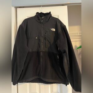 The North Face Men's Black Performance Jacket